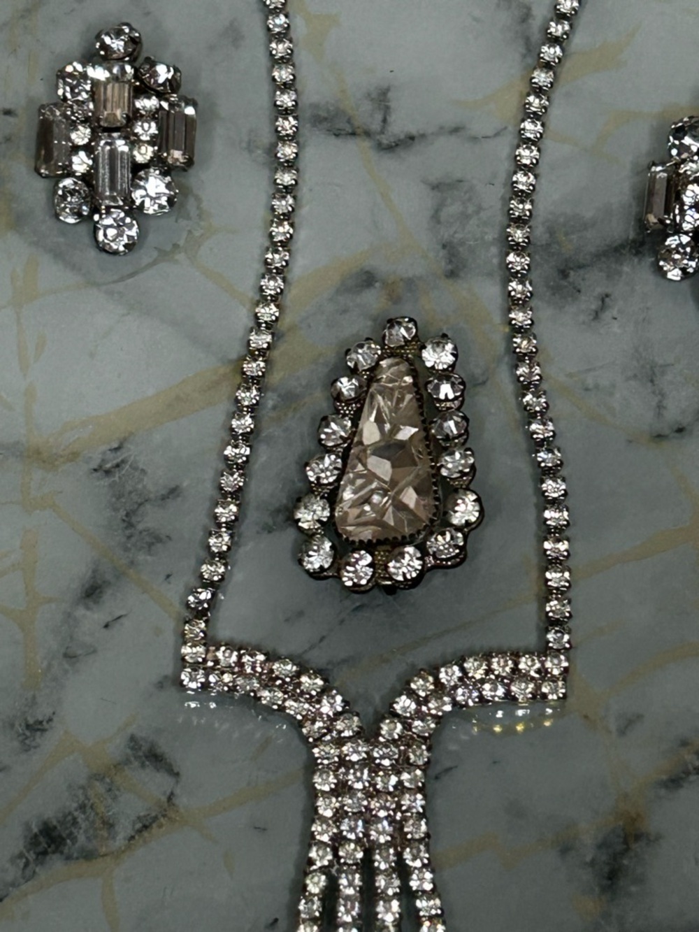 Vintage Rhinestone Jewelry Set Necklace Brooch Earrings Bridal Prom Formal - Picture 8 of 14